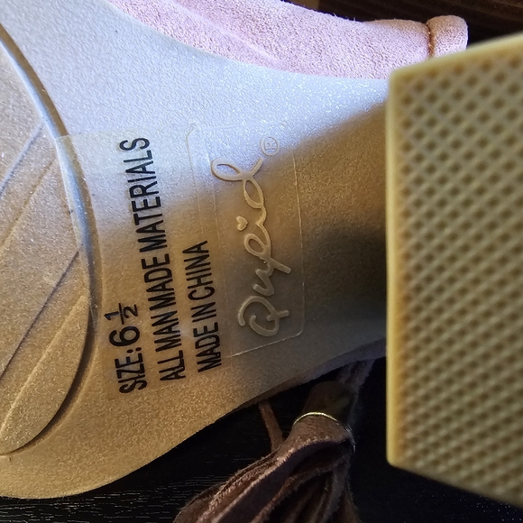 Qupid Pink Suede Peep Toe Ankle Boots w/ Tassel Ties Women's Size 6.5 - Picture 11 of 13